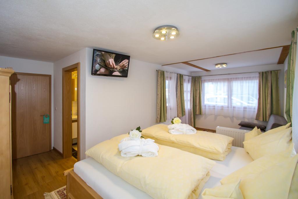 Gertis Ferienwohnung Hochfilzen Camera foto